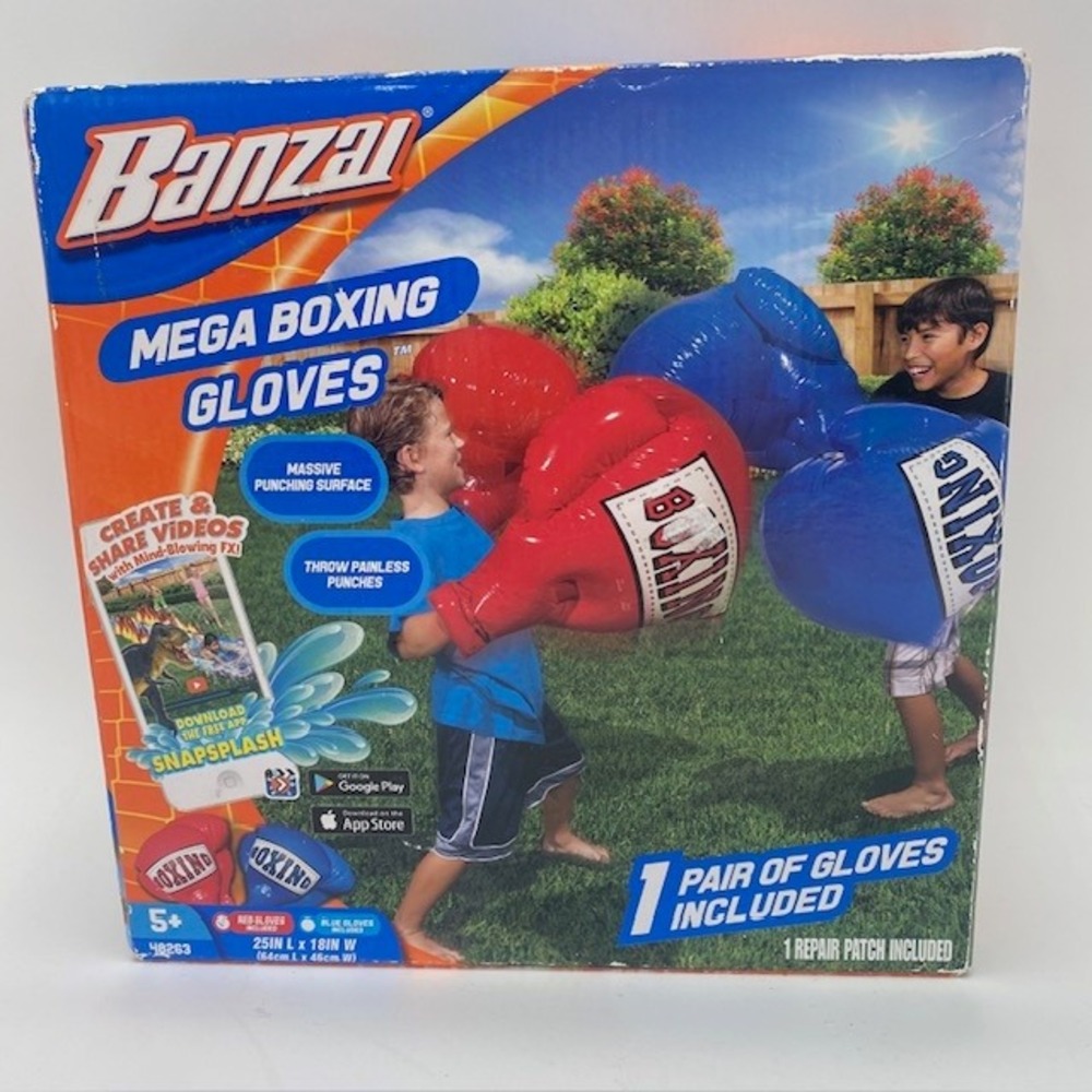Banzai Mega Boxing Gloves Inflatable 1 PAIR Outdoor Toy Kids Red Blue Giant Fun